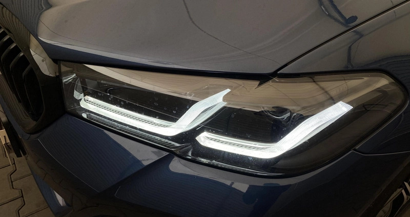 BMW Seria 5 cena 209900 przebieg: 31293, rok produkcji 2021 z Mikołów małe 379